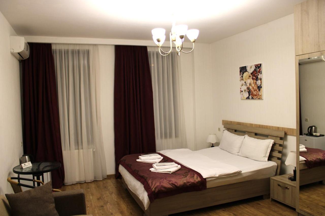 Tiflis Great View Hotel Экстерьер фото